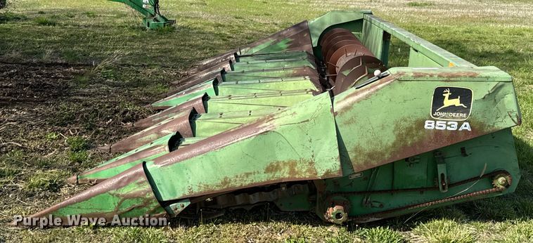 image for item ND9190 John Deere 653A all-crop head