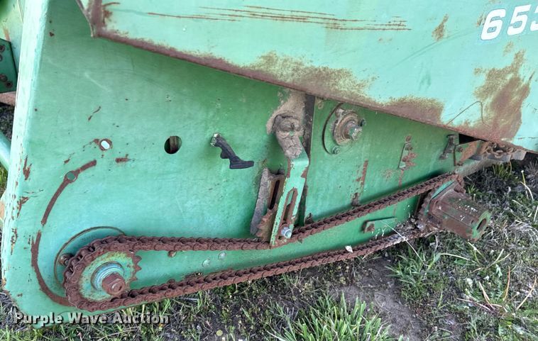 image for item ND9190 John Deere 653A all-crop head