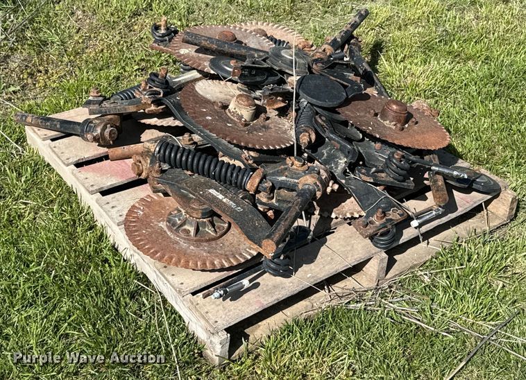 image for item ND9197 John Deere 7200 planter