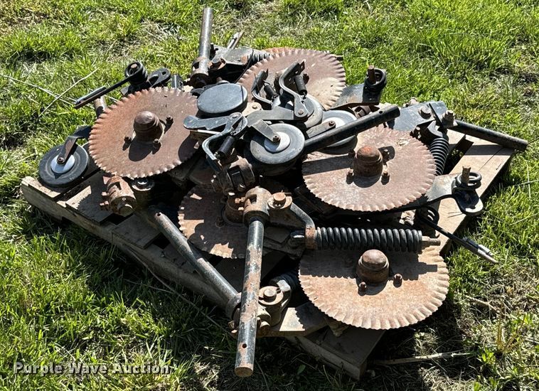 image for item ND9197 John Deere 7200 planter