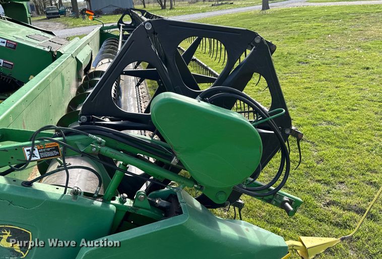 image for item ND9198 1998 John Deere 9610 RWA combine