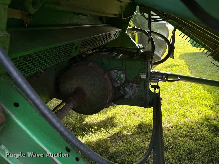 image for item ND9198 1998 John Deere 9610 RWA combine