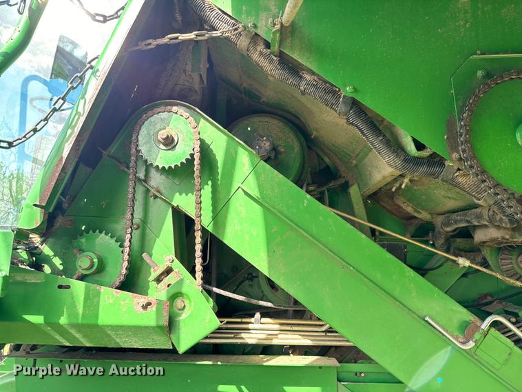 image for item ND9198 1998 John Deere 9610 RWA combine