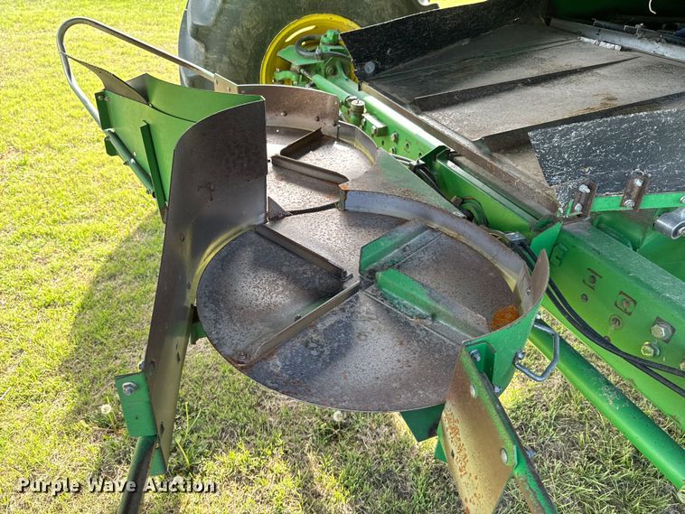 image for item ND9198 1998 John Deere 9610 RWA combine