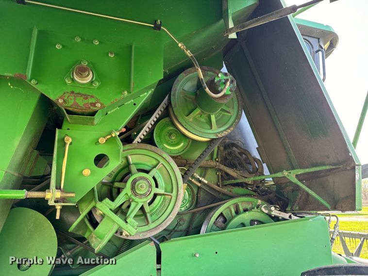 image for item ND9198 1998 John Deere 9610 RWA combine