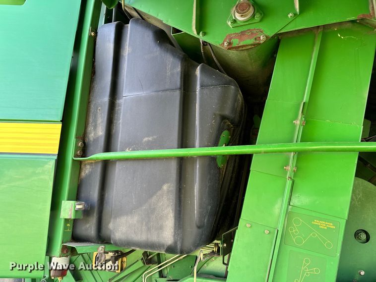 image for item ND9198 1998 John Deere 9610 RWA combine