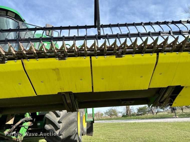 image for item ND9198 1998 John Deere 9610 RWA combine