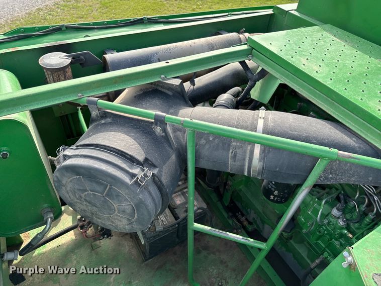 image for item ND9198 1998 John Deere 9610 RWA combine