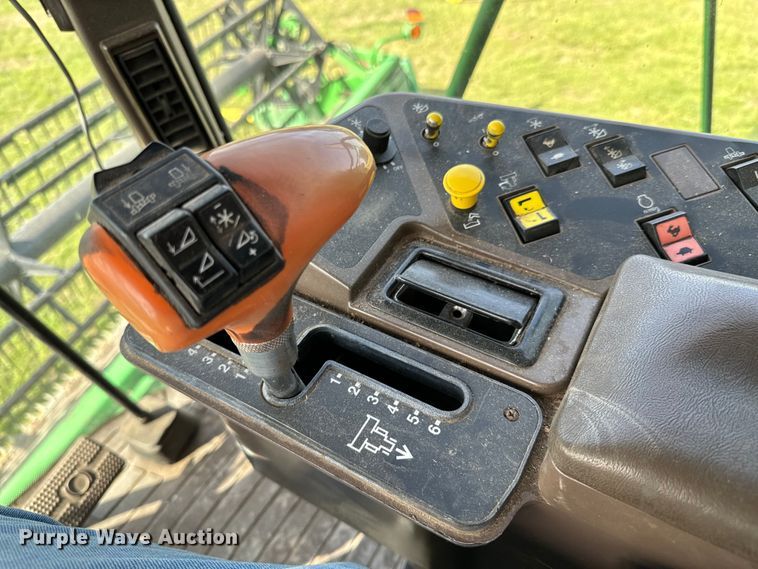 image for item ND9198 1998 John Deere 9610 RWA combine