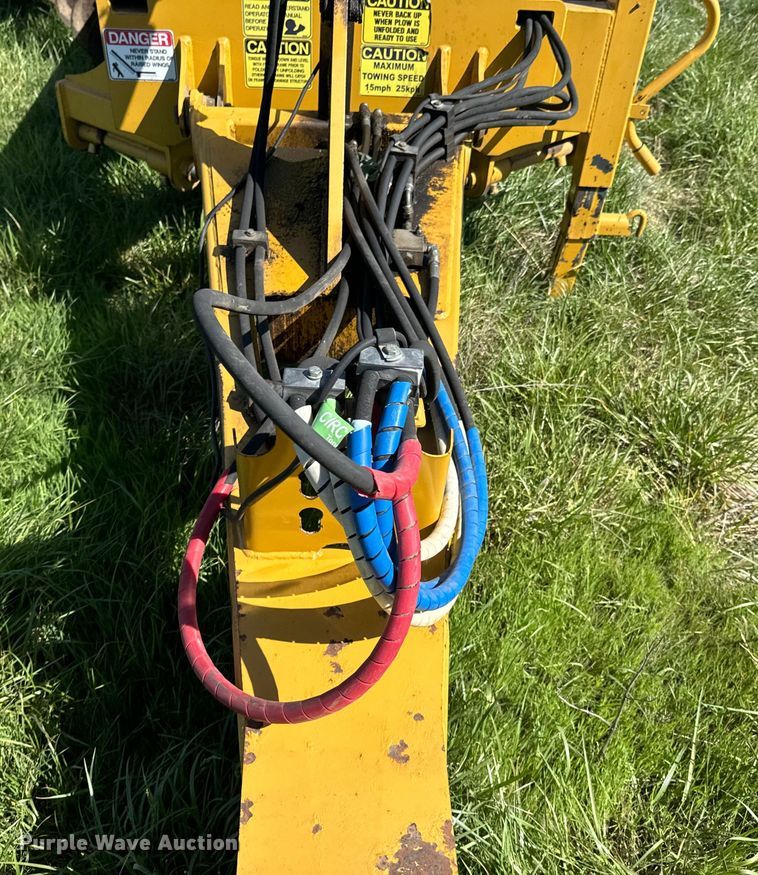 image for item ND9209 2010 Humdinger 455CDH chain disc harrow