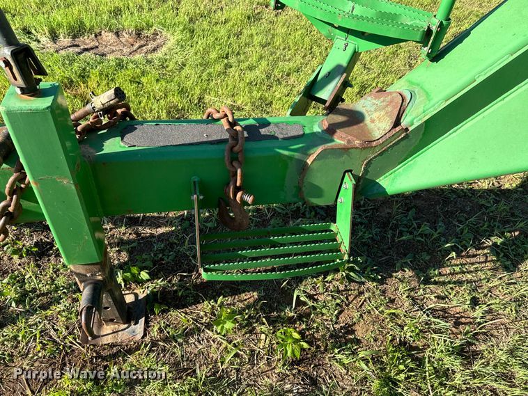 image for item ND9213 John Deere 1850 air seeder