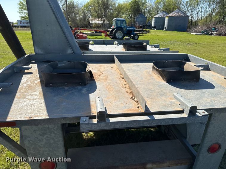 image for item ND9215 ADS bulk seed buggy