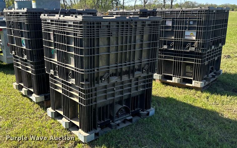 image for item ND9215 ADS bulk seed buggy