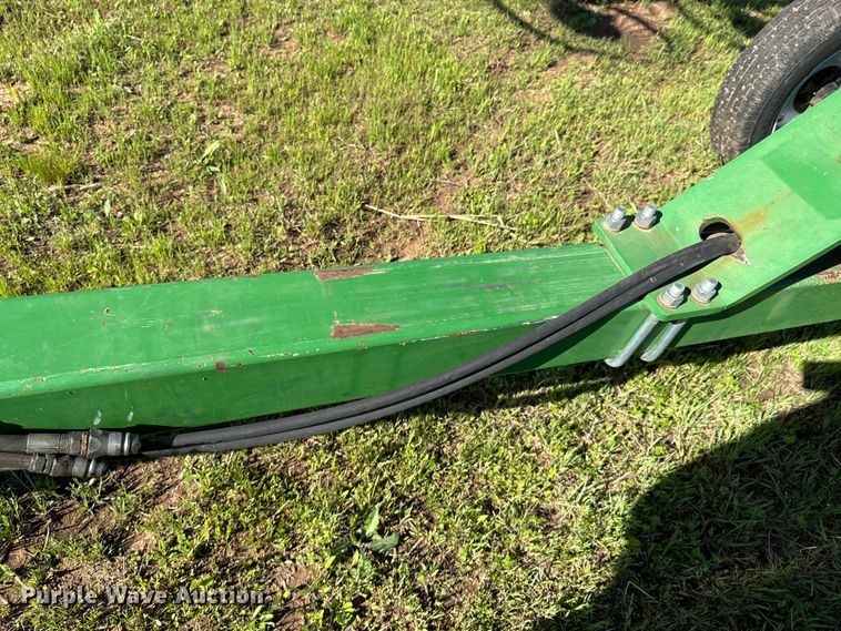 image for item ND9216 Ogden Hybrid Hay Runner hay rake