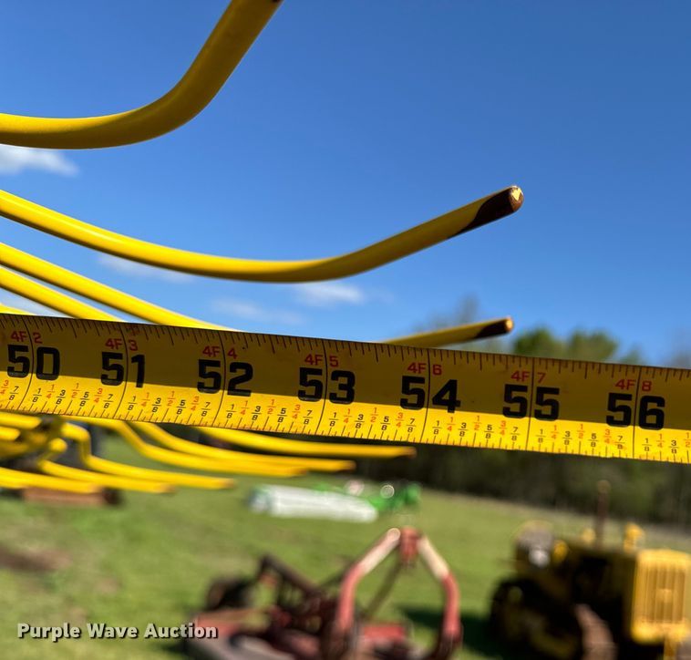 image for item ND9216 Ogden Hybrid Hay Runner hay rake