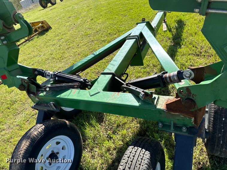 image for item ND9216 Ogden Hybrid Hay Runner hay rake