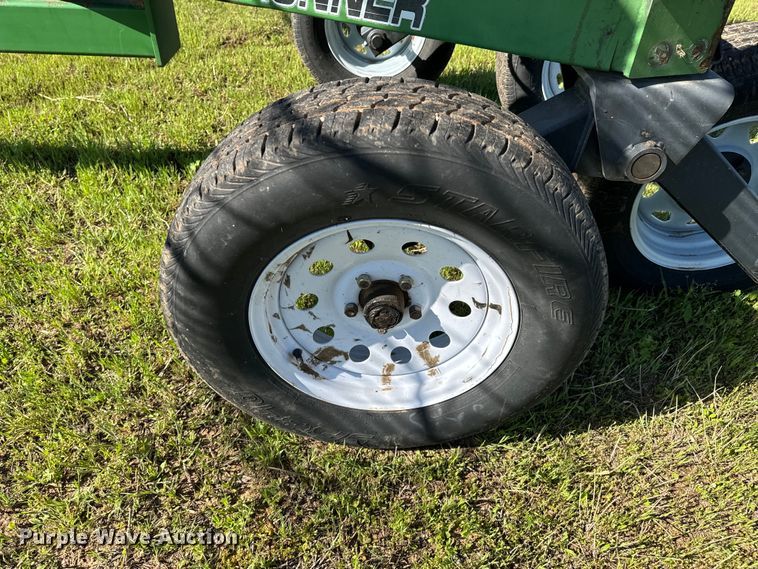 image for item ND9216 Ogden Hybrid Hay Runner hay rake