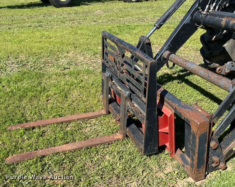 image for item ND9219 1999 New Holland TV140 bi-directional tractor