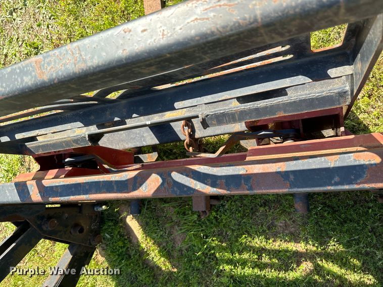 image for item ND9219 1999 New Holland TV140 bi-directional tractor