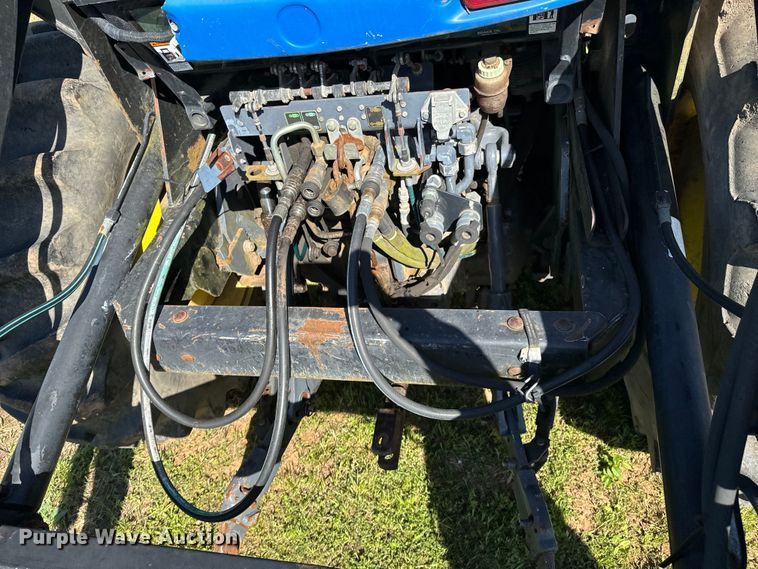 image for item ND9219 1999 New Holland TV140 bi-directional tractor