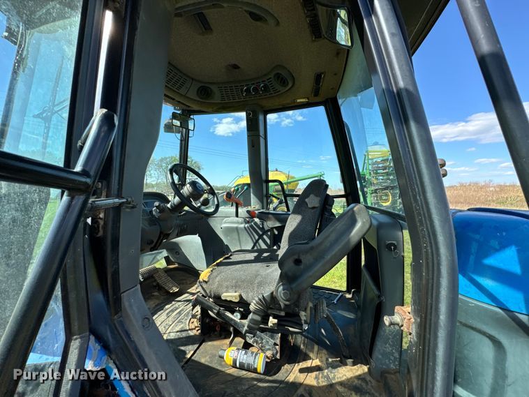 image for item ND9219 1999 New Holland TV140 bi-directional tractor