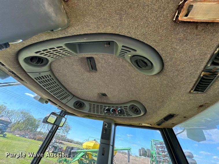 image for item ND9219 1999 New Holland TV140 bi-directional tractor