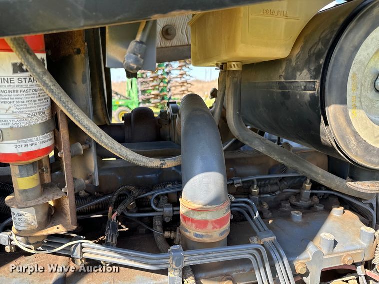 image for item ND9219 1999 New Holland TV140 bi-directional tractor