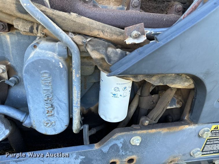 image for item ND9219 1999 New Holland TV140 bi-directional tractor