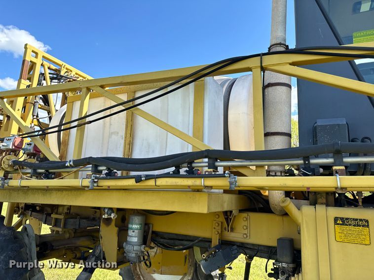 image for item ND9221 1997 Ag-Chem RoGator 854 sprayer