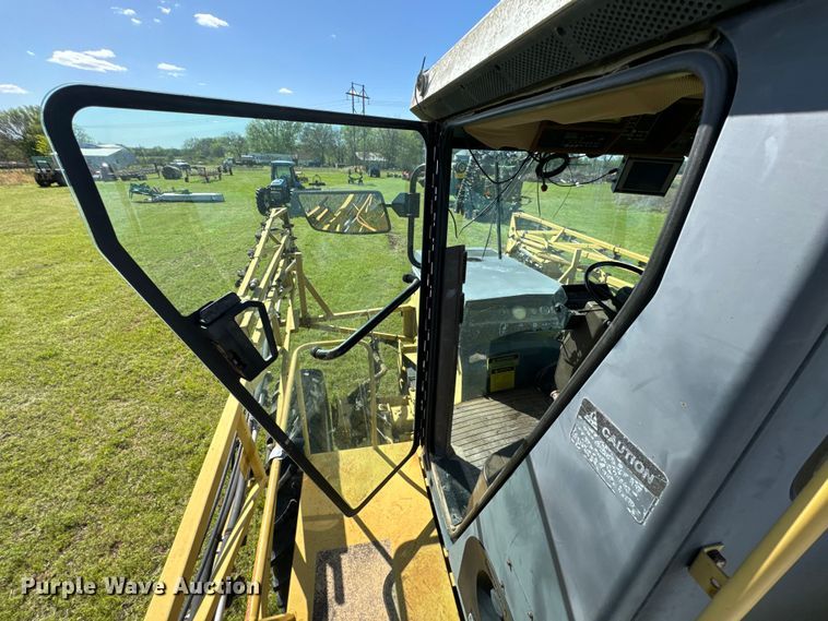 image for item ND9221 1997 Ag-Chem RoGator 854 sprayer