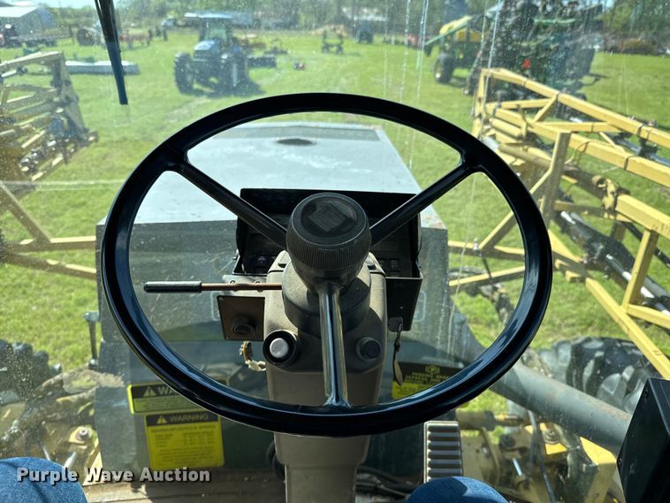 image for item ND9221 1997 Ag-Chem RoGator 854 sprayer