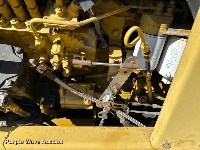 image for item ND9221 1997 Ag-Chem RoGator 854 sprayer