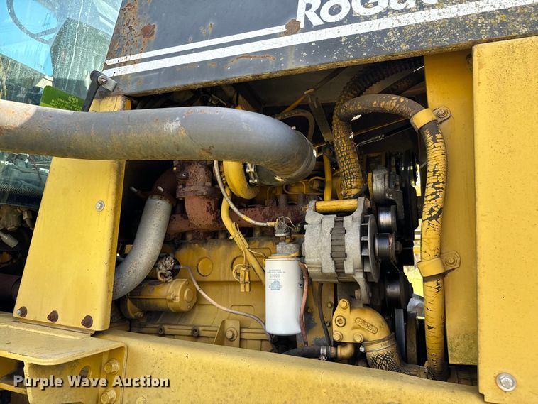 image for item ND9221 1997 Ag-Chem RoGator 854 sprayer