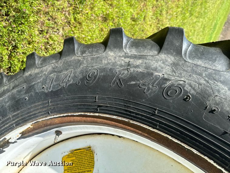 image for item ND9221 1997 Ag-Chem RoGator 854 sprayer