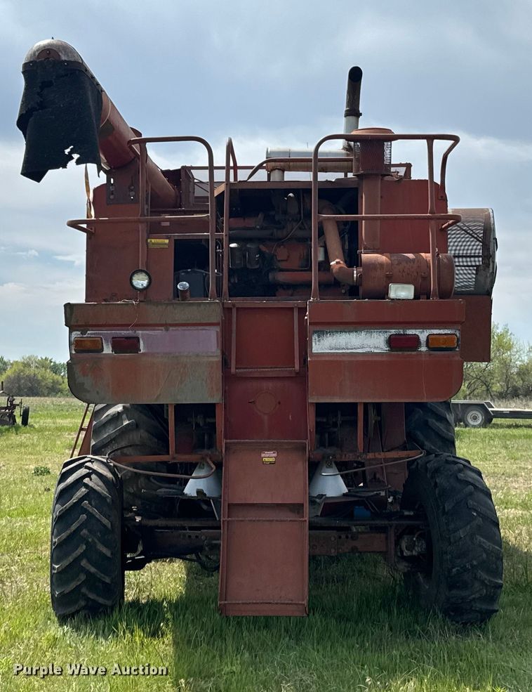 image for item ND9263 1981 International Harvester 1460 RWA combine