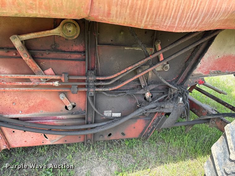 image for item ND9263 1981 International Harvester 1460 RWA combine
