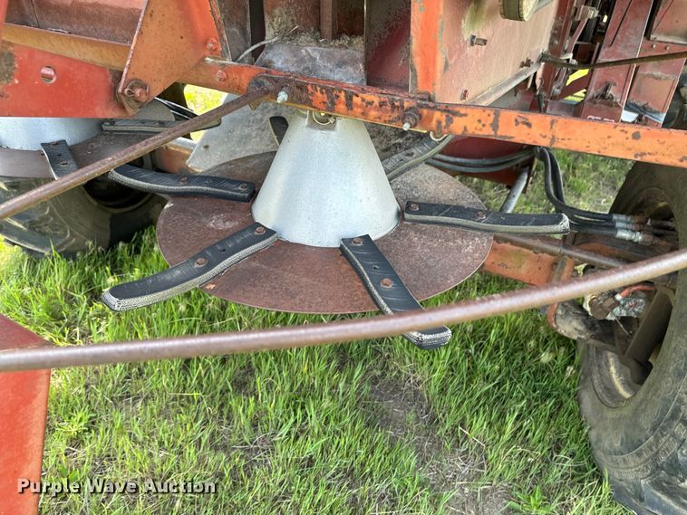image for item ND9263 1981 International Harvester 1460 RWA combine
