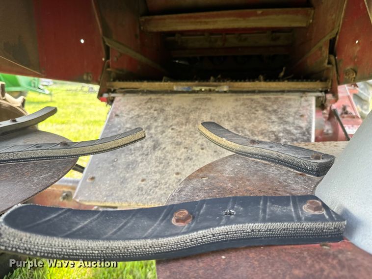 image for item ND9263 1981 International Harvester 1460 RWA combine