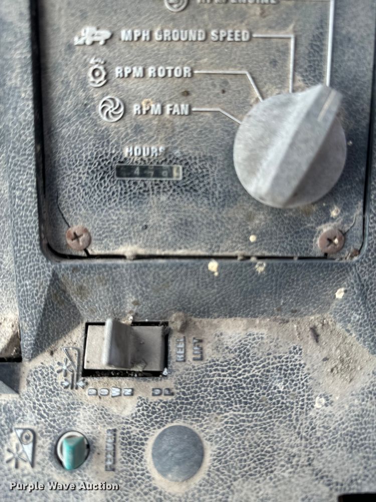 image for item ND9263 1981 International Harvester 1460 RWA combine