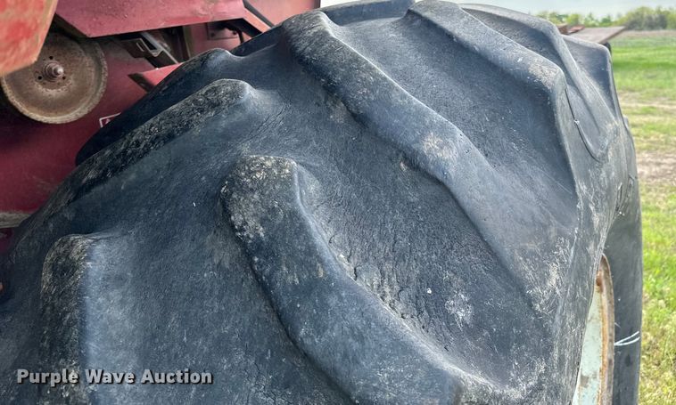 image for item ND9263 1981 International Harvester 1460 RWA combine