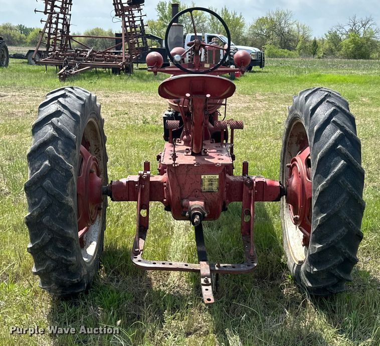 image for item ND9264 1945 McCormick  Farmall H tractor