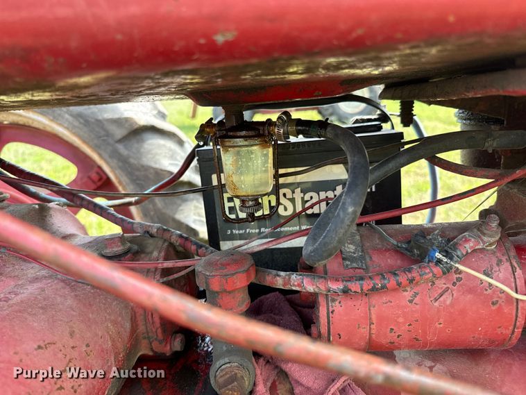 image for item ND9264 1945 McCormick  Farmall H tractor