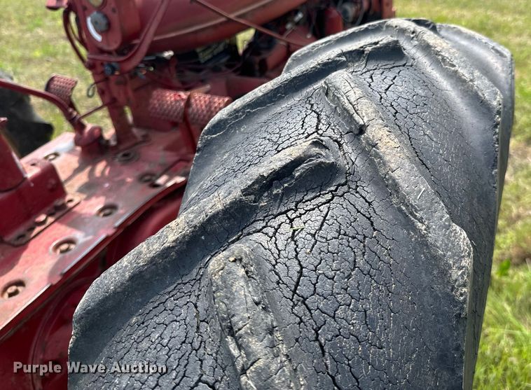 image for item ND9264 1945 McCormick  Farmall H tractor