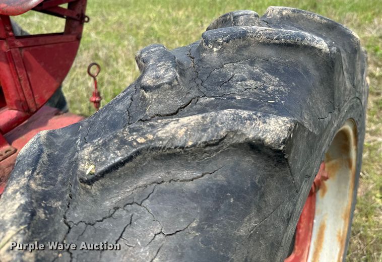 image for item ND9264 1945 McCormick  Farmall H tractor