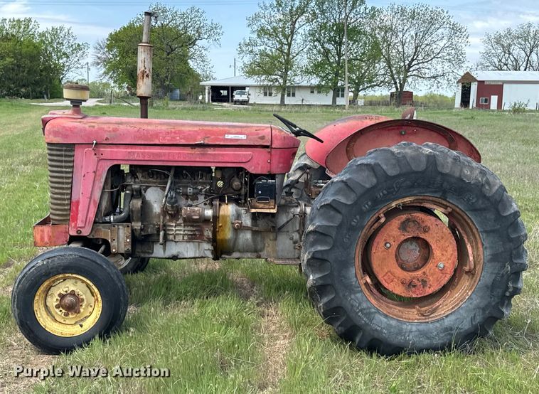 image for item ND9266 1959 Massey Ferguson MF85 tractor