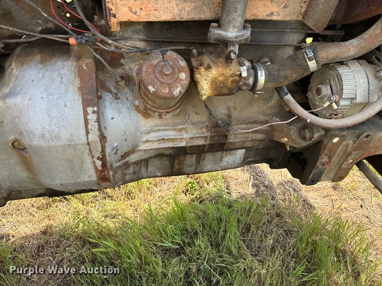 image for item ND9266 1959 Massey Ferguson MF85 tractor