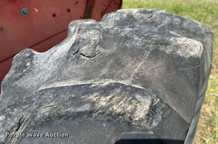 image for item ND9266 1959 Massey Ferguson MF85 tractor