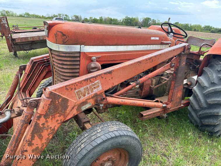 image for item ND9267 Massey Ferguson MF90 tractor