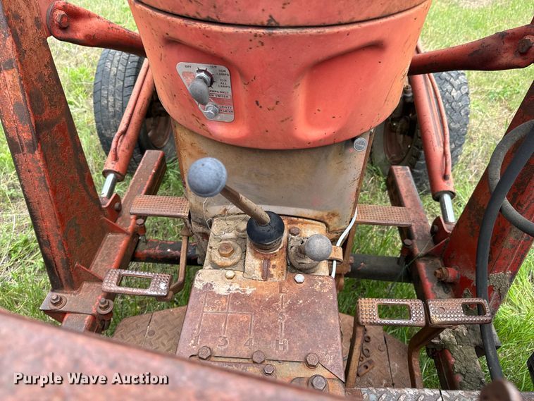 image for item ND9267 Massey Ferguson MF90 tractor
