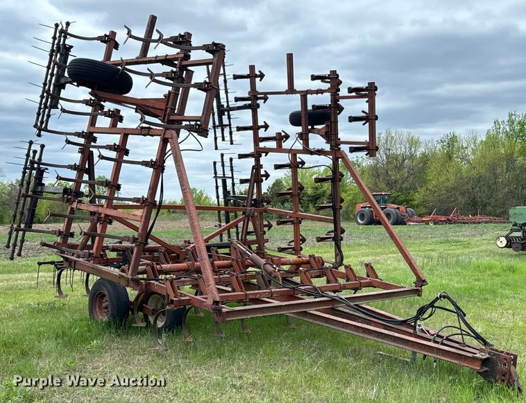 image for item ND9271 Bush Hog 23G field cultivator